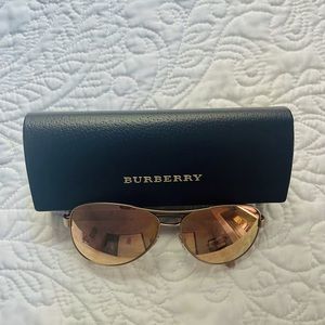 BURBERRY women sunglasses